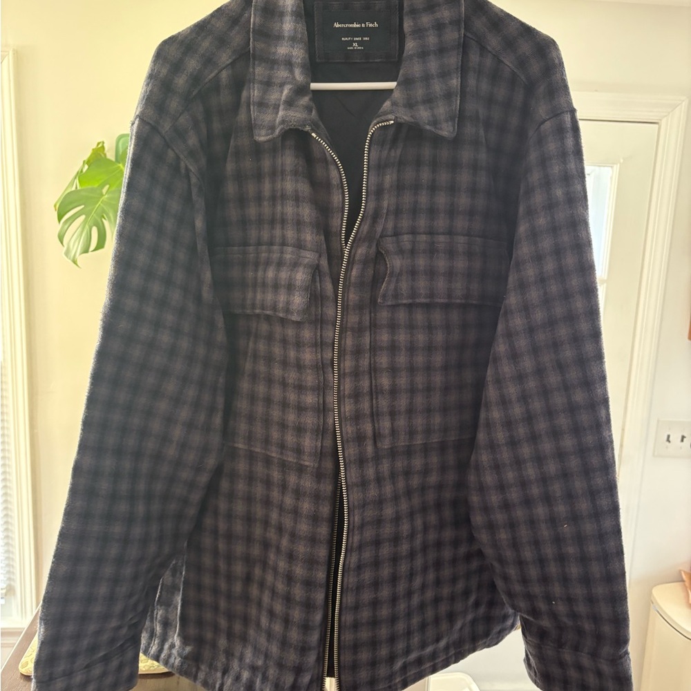 Abercrombie & Fitch Dark Plaid Shirt Jacket